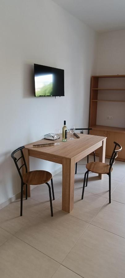 North Bay Apartments Rhodes City 外观 照片